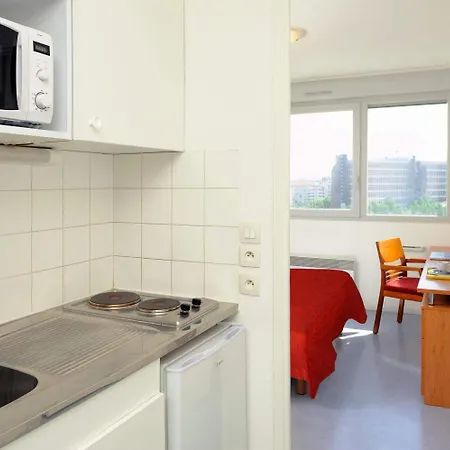 Aparthotel Sejours & Affaires Saint-nicolas 3*