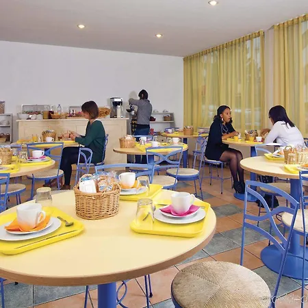 Sejours & Affaires Saint-nicolas Aparthotel