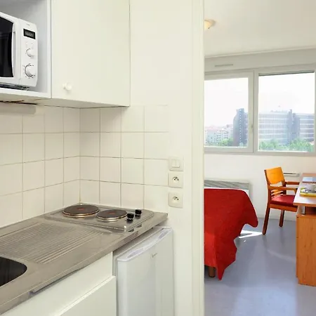 Sejours & Affaires Saint-nicolas Aparthotel