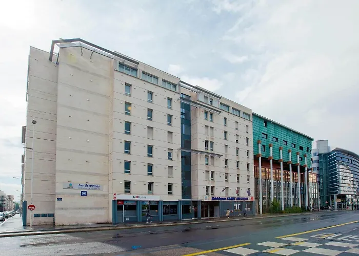 Sejours & Affaires Saint-nicolas Hotel apartamentowy 3*