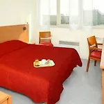 Ξενοδοχείο με διαμερίσματα Sejours & Affaires Saint-nicolas 3*