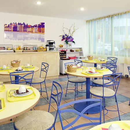 Séjours&affaires Saint-nicolas Apartahotel